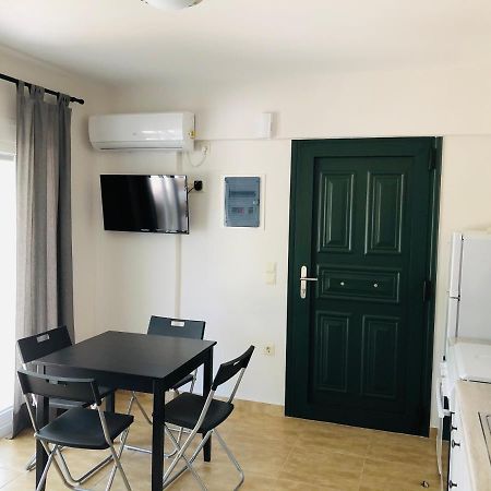 Ionian White Apartments Lefkáda エクステリア 写真