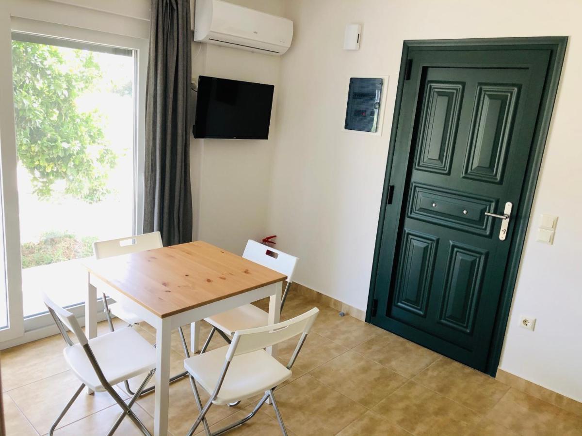 Ionian White Apartments Lefkáda エクステリア 写真