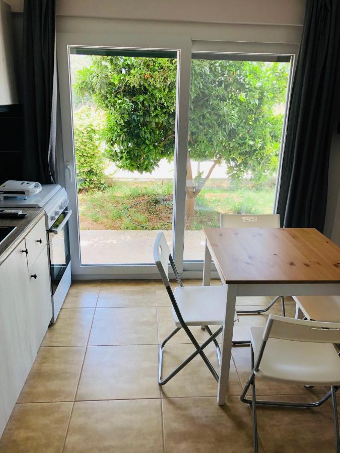 Ionian White Apartments Lefkáda エクステリア 写真