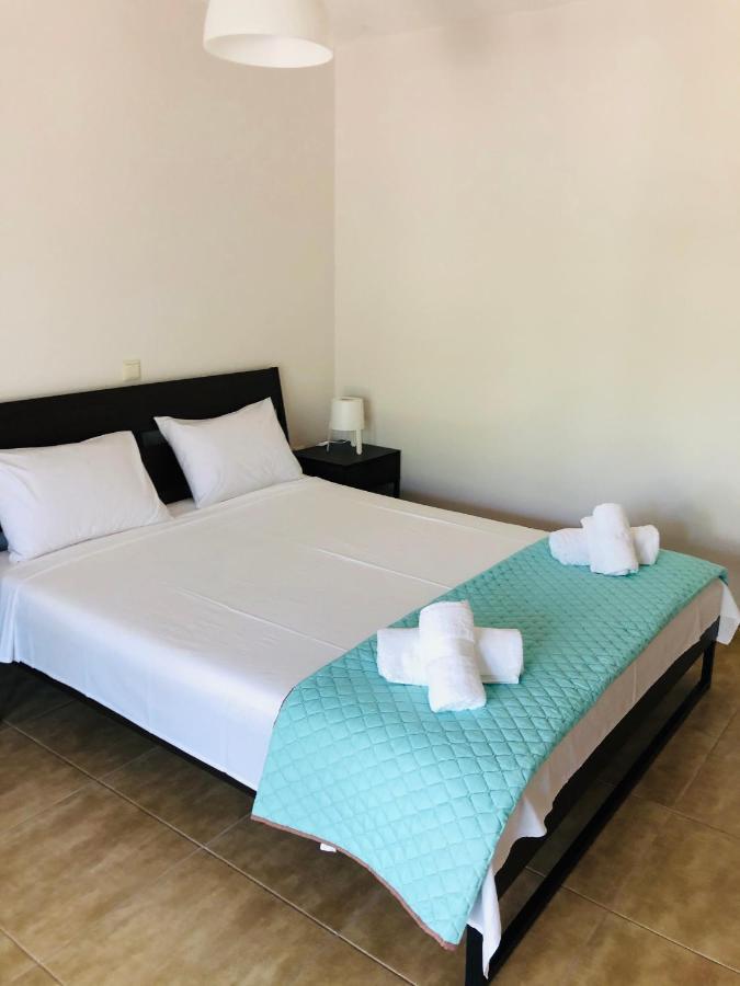 Ionian White Apartments Lefkáda エクステリア 写真