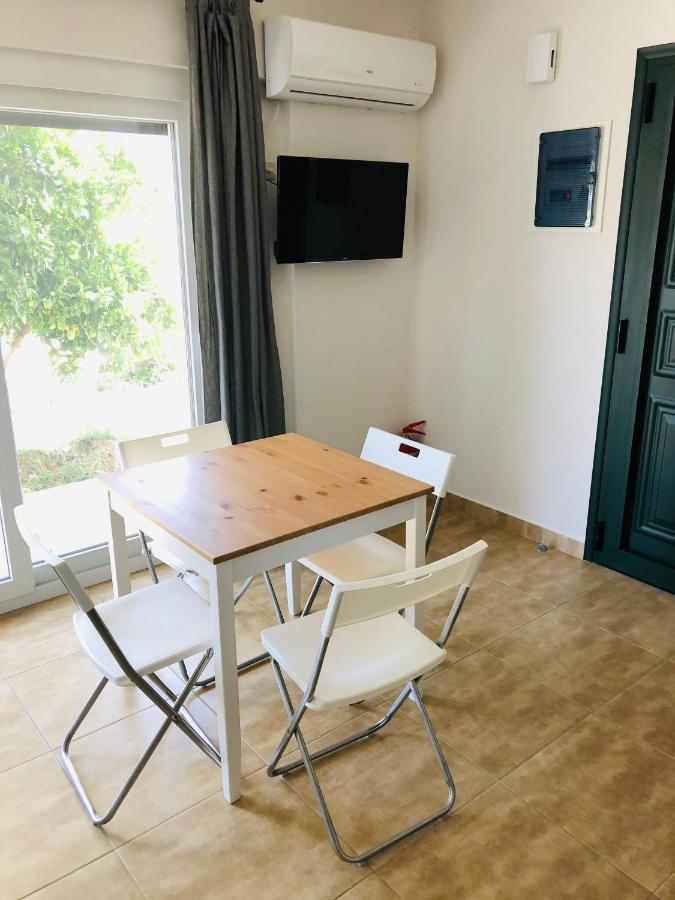 Ionian White Apartments Lefkáda エクステリア 写真